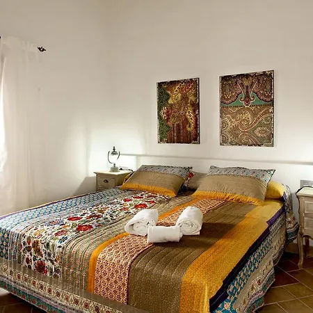 Villa Caserio Leandro I Tias